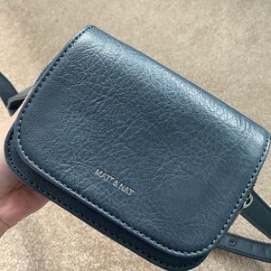 Matt and Nat belt bag